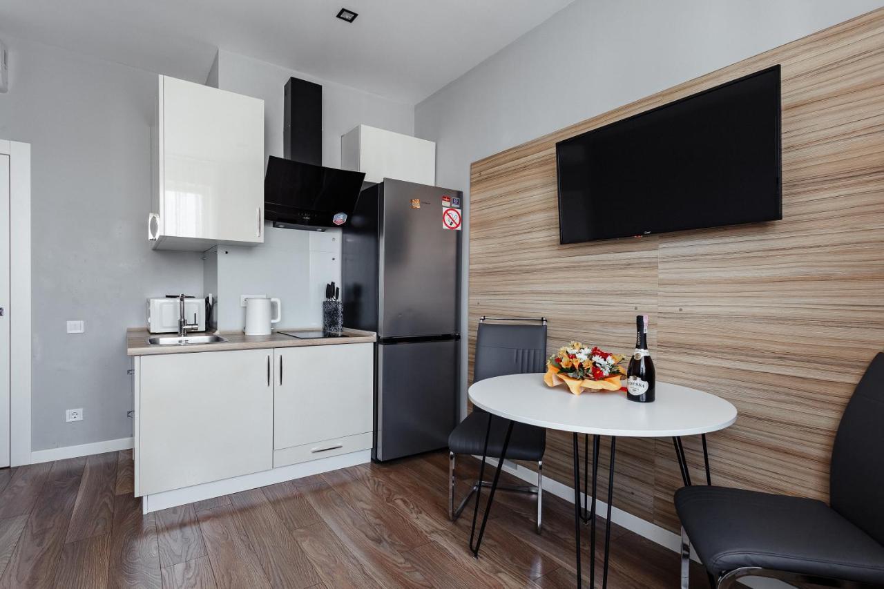 White Apartment In 12 Floor Odessa Dış mekan fotoğraf