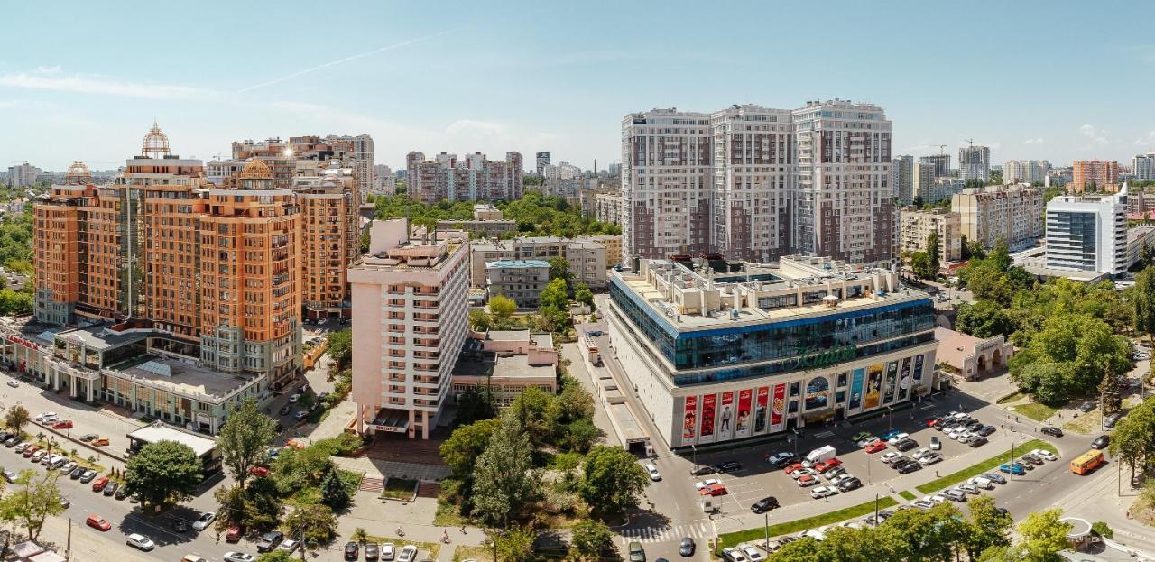 White Apartment In 12 Floor Odessa Dış mekan fotoğraf